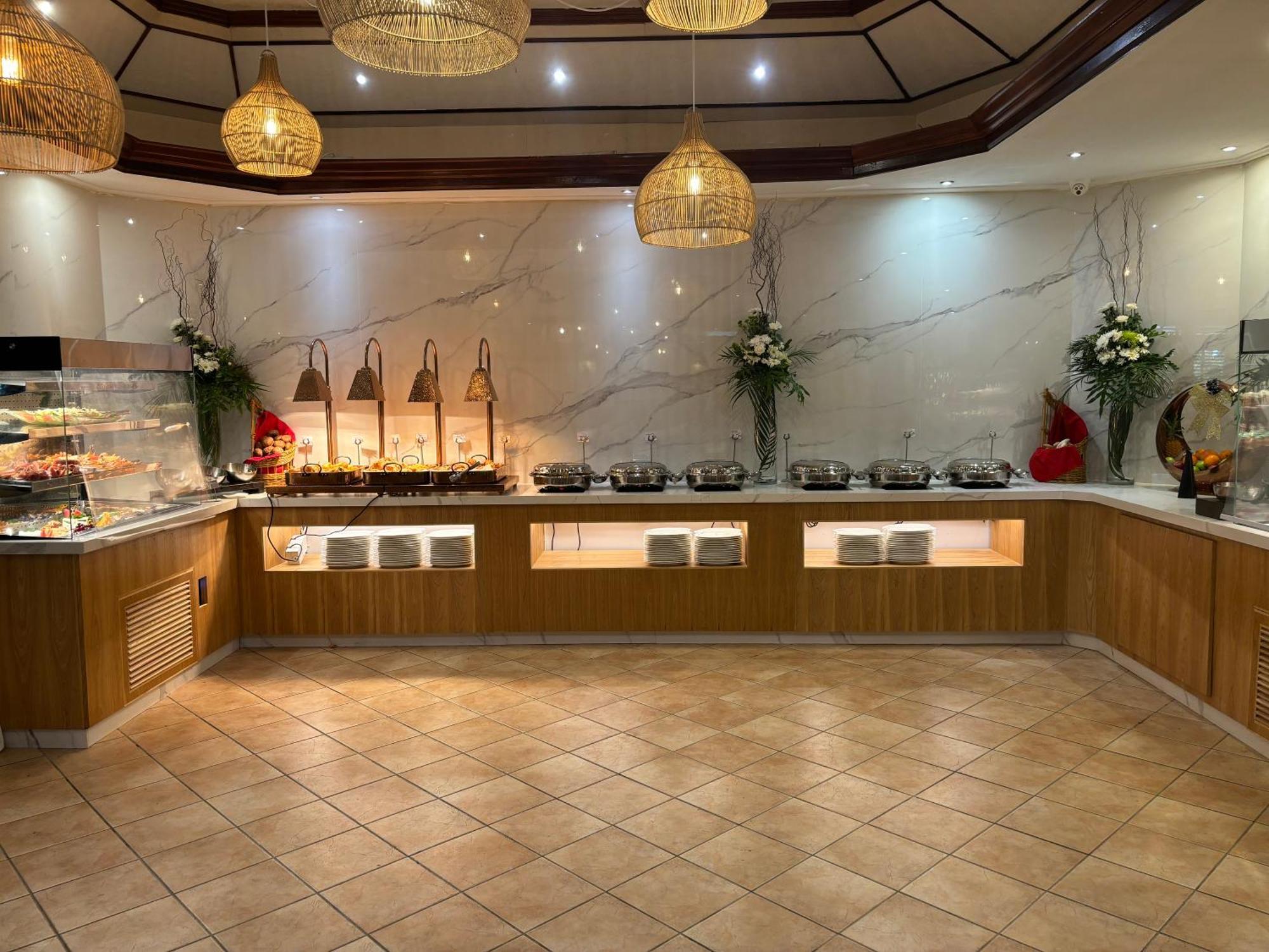 昂亚利温泉酒店 Flic-en-Flacq 外观 照片